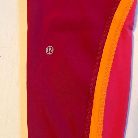 Lululemon Wild Twist 7/8 25” Tight Leggings Ruby Red Fuchsia Pink Amber Size 10 - Picture 10 of 12